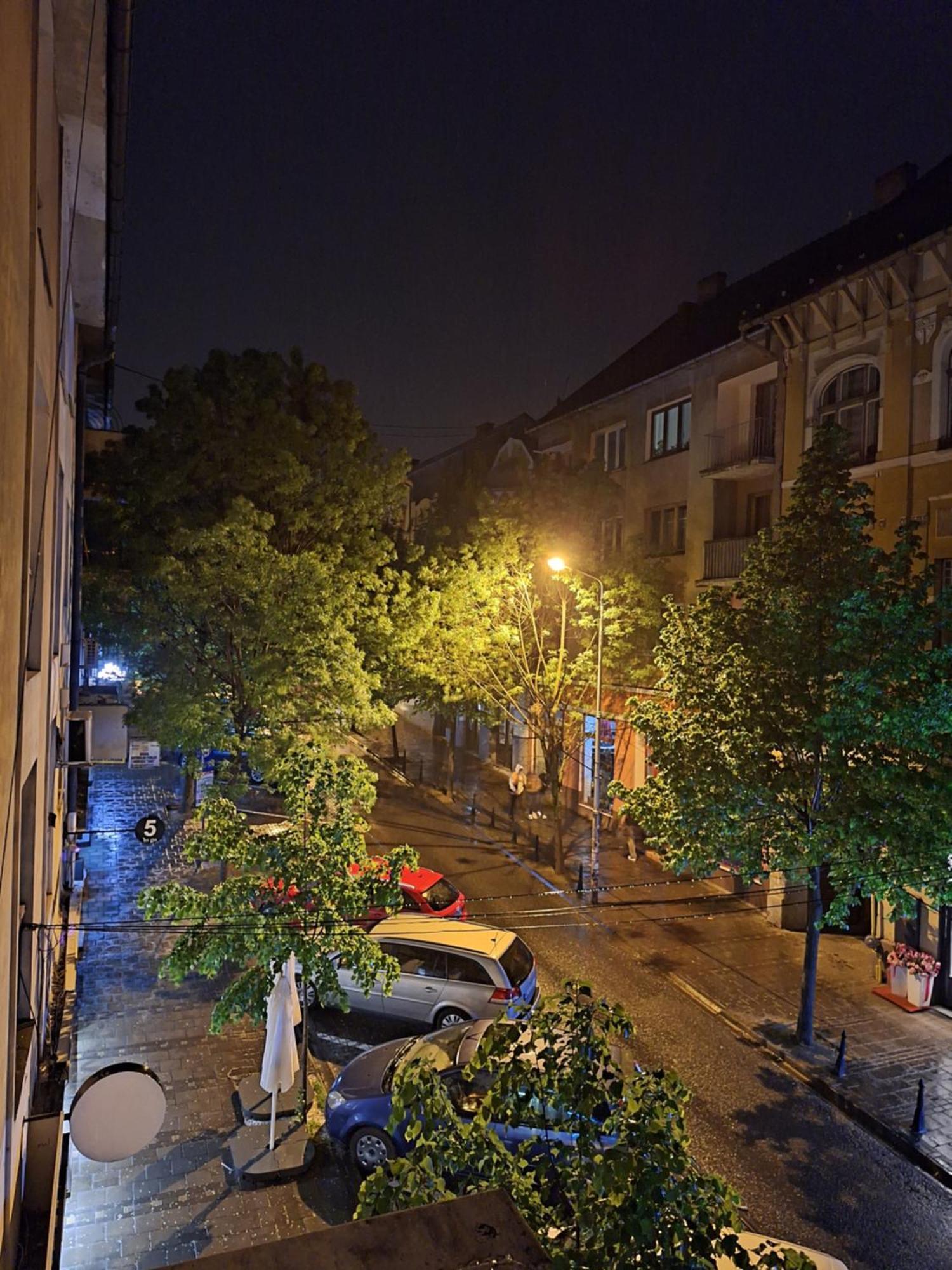 Coral Apartment Târgu-Mureş エクステリア 写真